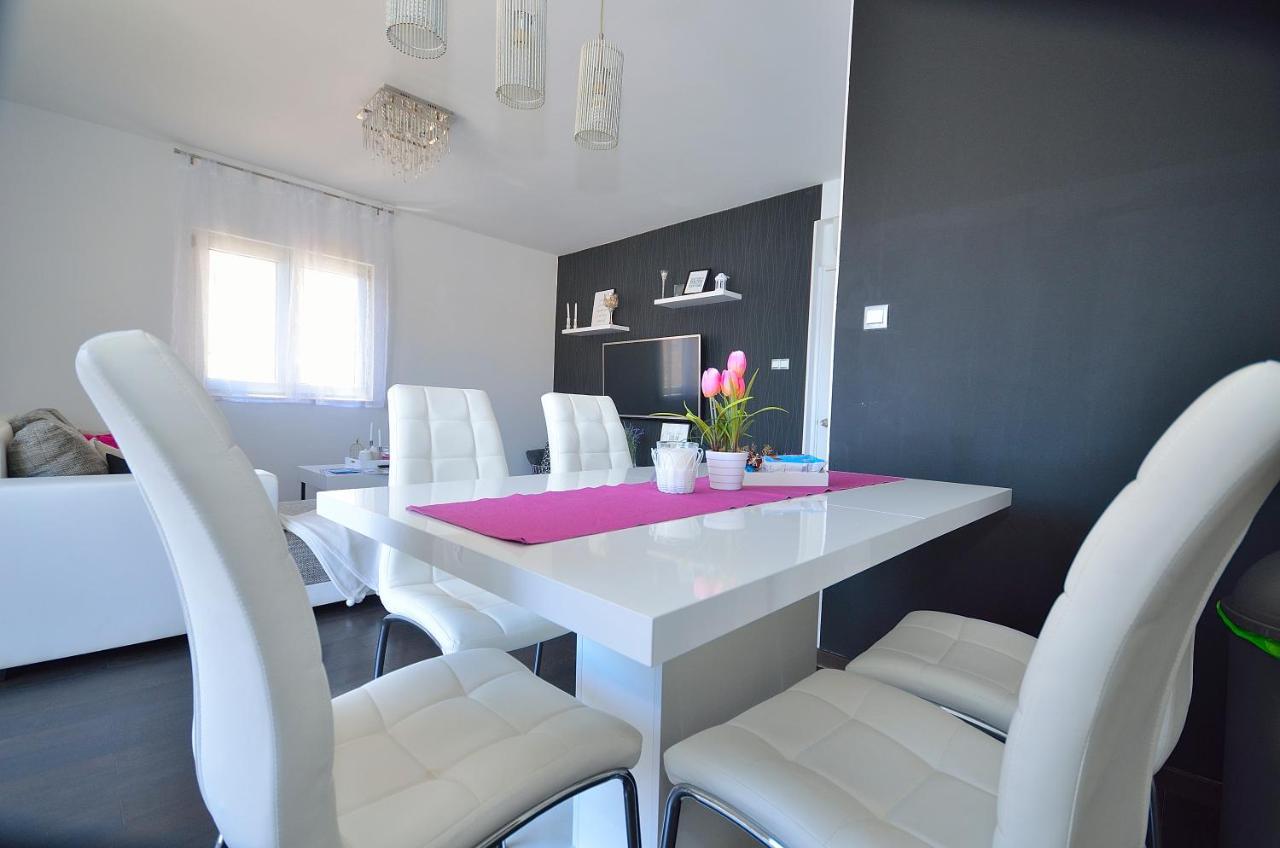 Apartman Staro Selo Primošten المظهر الخارجي الصورة